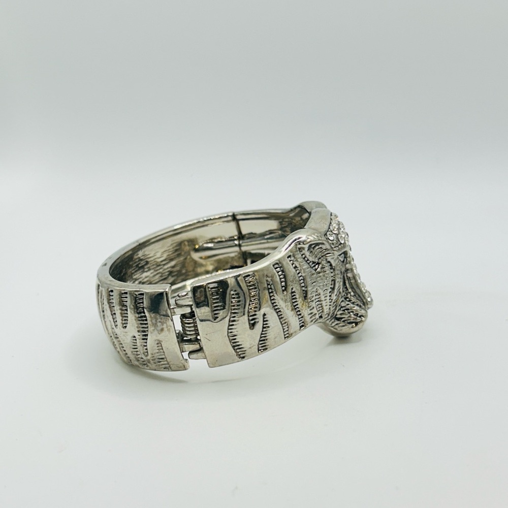 Tiger Bangle; Stainless Steel Spring Closure; 7 Inches - Picture 2 of 6